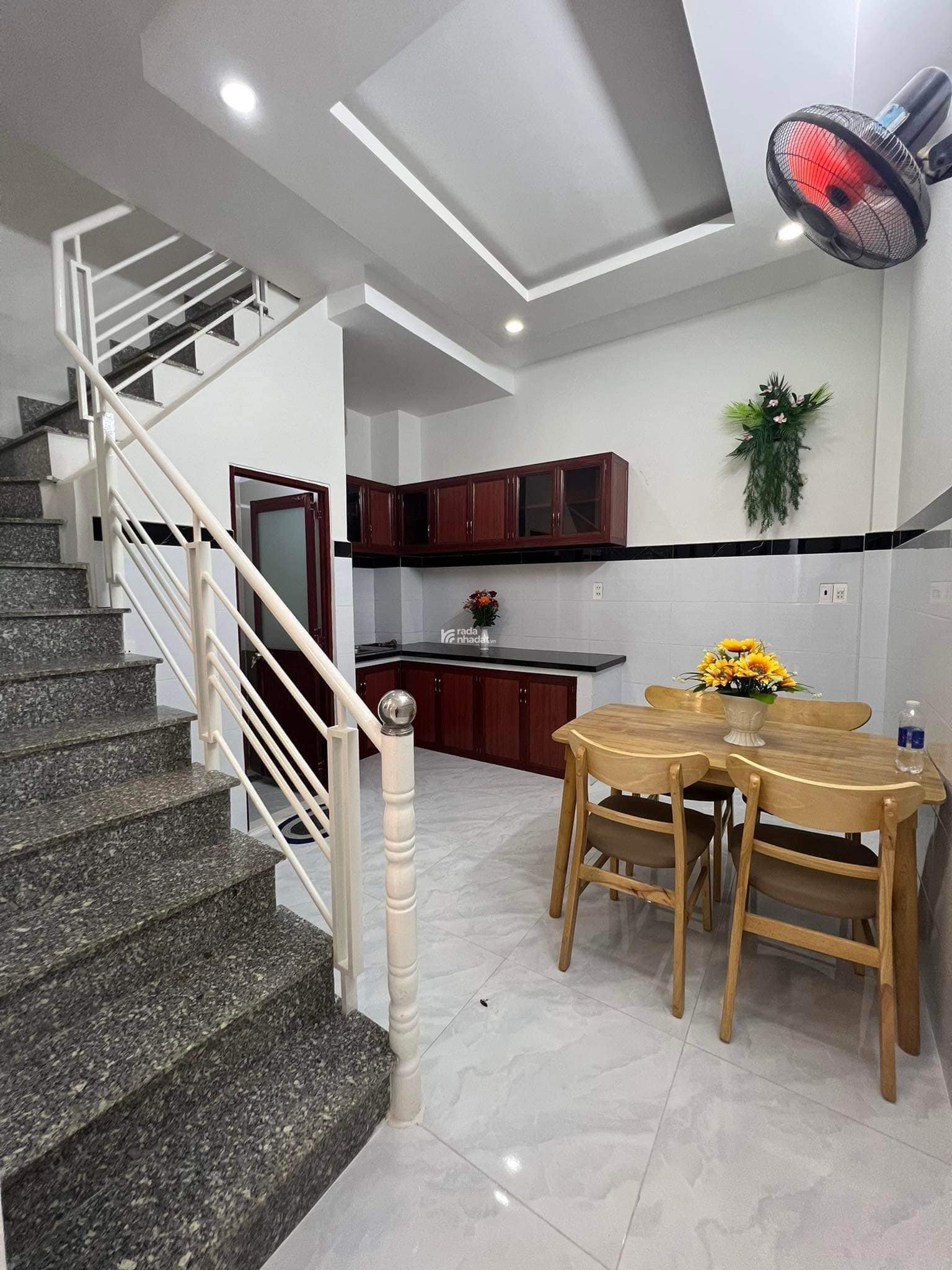   Bán nhà 3 tầng - 40m2- Quang Trung- Gò Vấp- Gần ngã 3 Tân Sơn- Giá nhỉnh 4 tỷ 