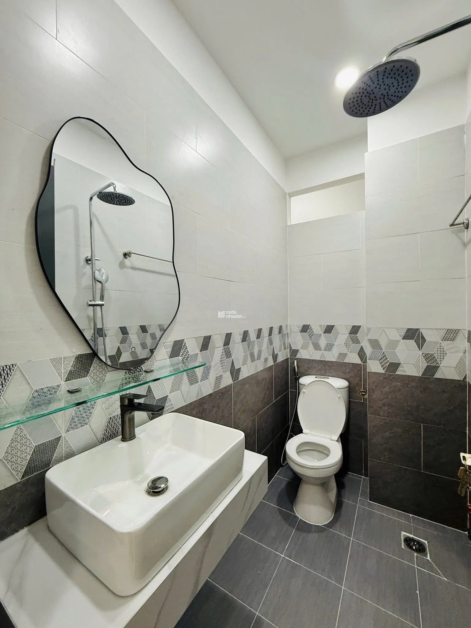 Bán Nhà Đường Thống Nhất , P 16 , Gò Vấp , 55 M2 , 3 Tầng , Giá 5.8 Tỷ