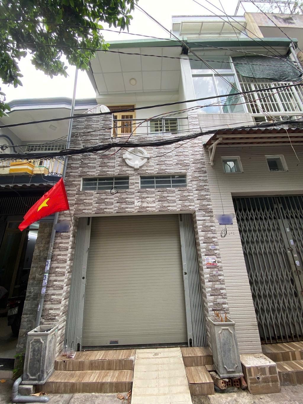 TRUNG TÂM TÂN PHÚ - HẺM XE HƠI - 2 TẦNG - 2PN,2WC