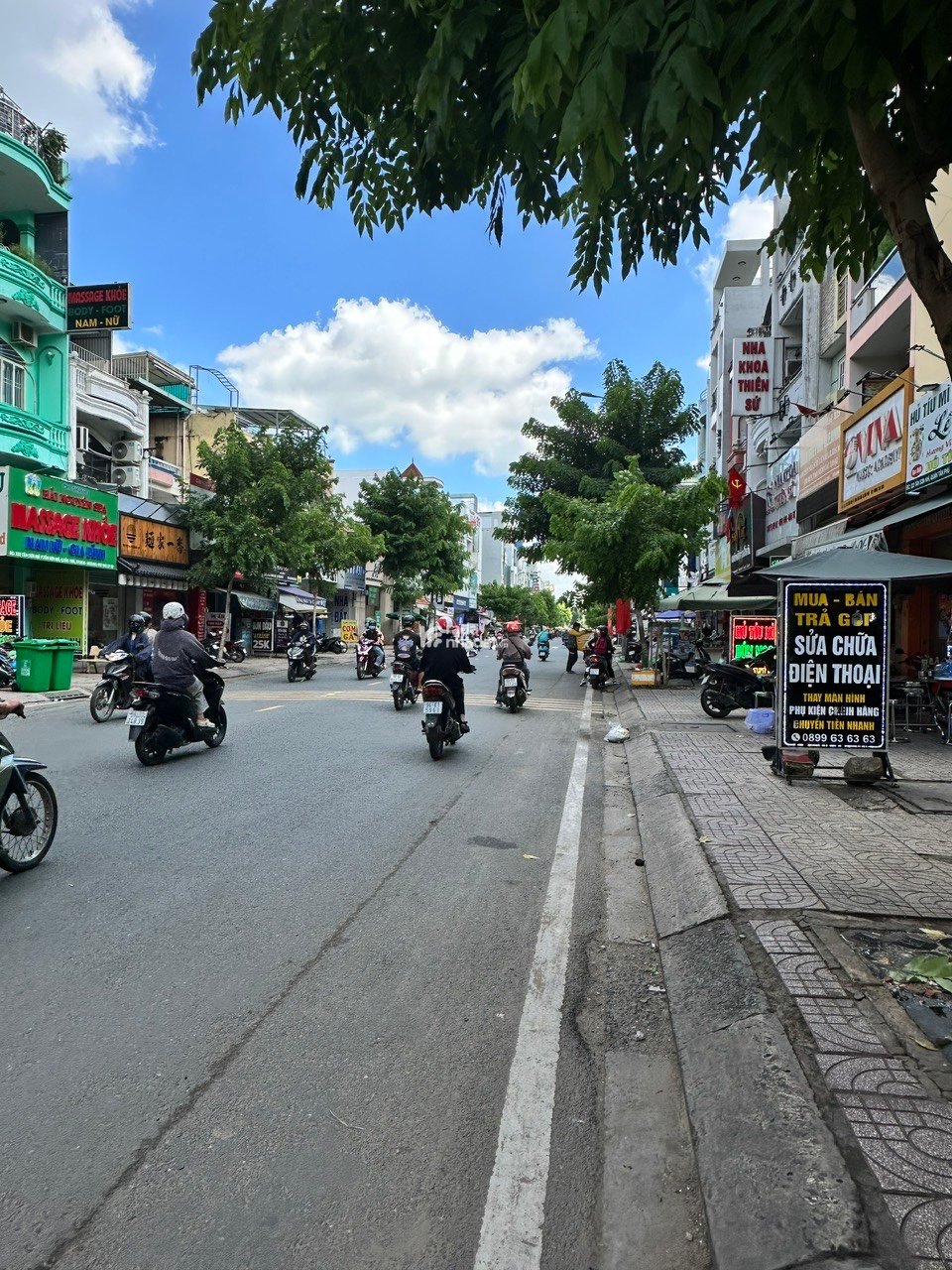 69 TỶ. VỊ TRÍ CHIẾN LƯỢC ,MẶT TIỀN NGUYỄN SƠN , Q. TÂN PHÚ .12.7 x 29M GIÁ  69 tỷ TL