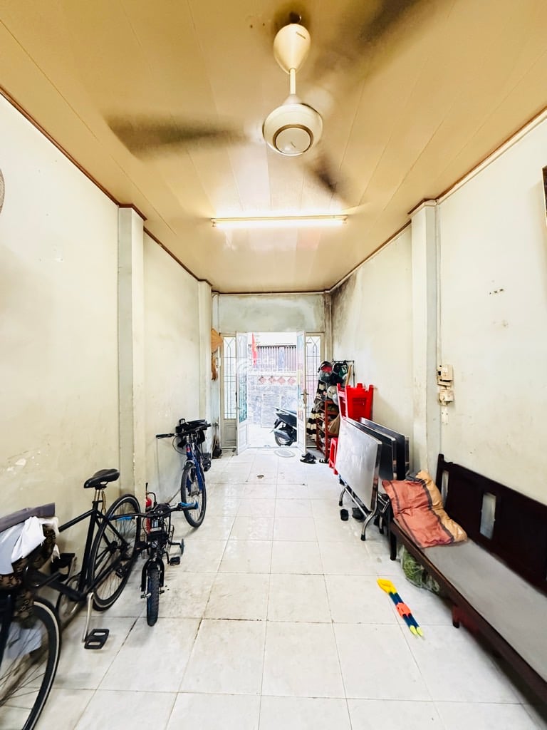 NGAY LANDMARK 81, ĐIỆN BIÊN PHỦ, BÌNH THẠNH, 41M2 TIỆN XÂY. GIẢM 350TR CHỈ 4.78T  