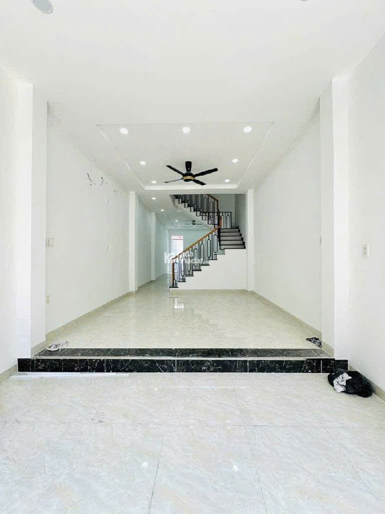 Nhà mới 3 tầng MT nội bộ Trần Văn Kiểu P10 Q6 (4x16) giá 8 tỷ 700