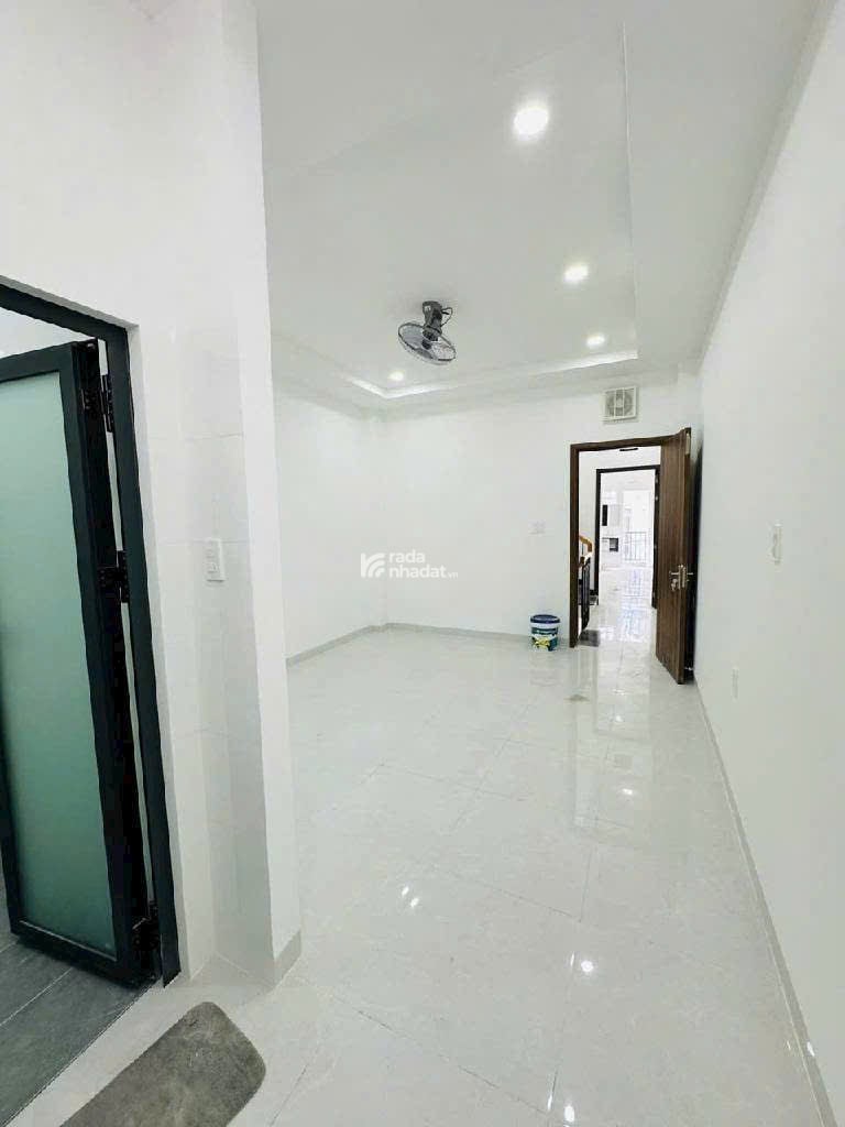Nhà mới 3 tầng MT nội bộ Trần Văn Kiểu P10 Q6 (4x16) giá 8 tỷ 700