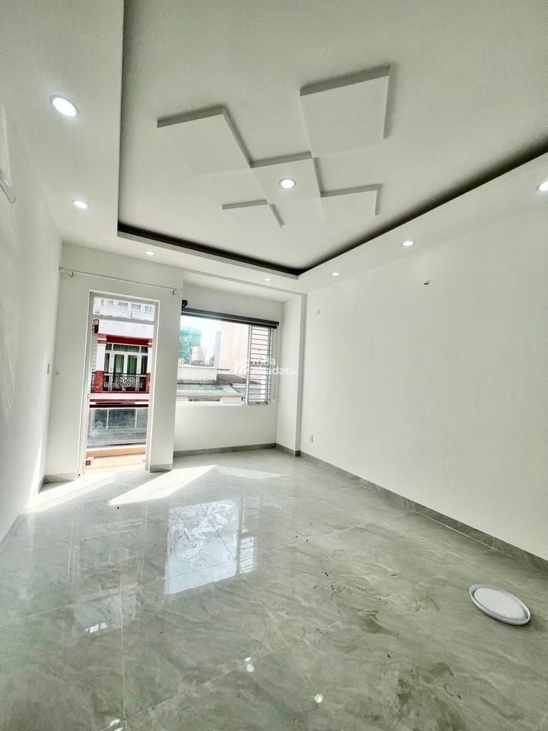 Siêu phẩm 4 tầng Lê Văn Quới- , kết cấu 1 trệt 3 lầu, có tầng HẦM