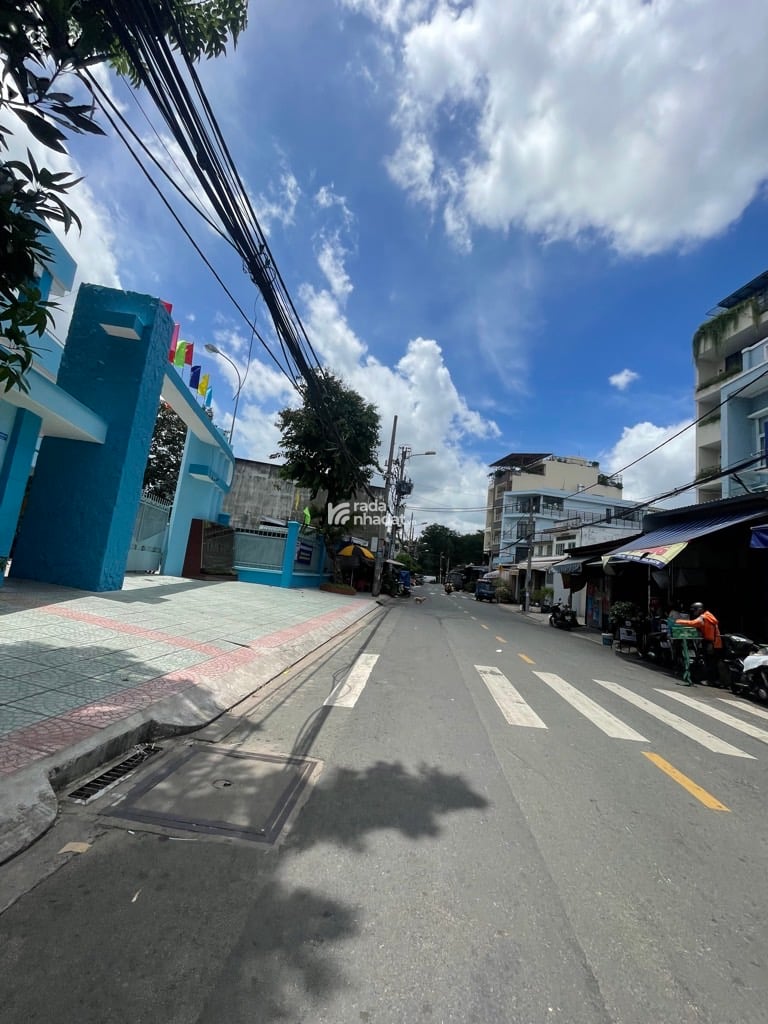 NGAY AEON MALL, HXH BÌNH LONG, TÂN PHÚ, 60M2 NGANG HIẾM CÓ. GIẢM 550TR CHỈ 6T TL TỐT