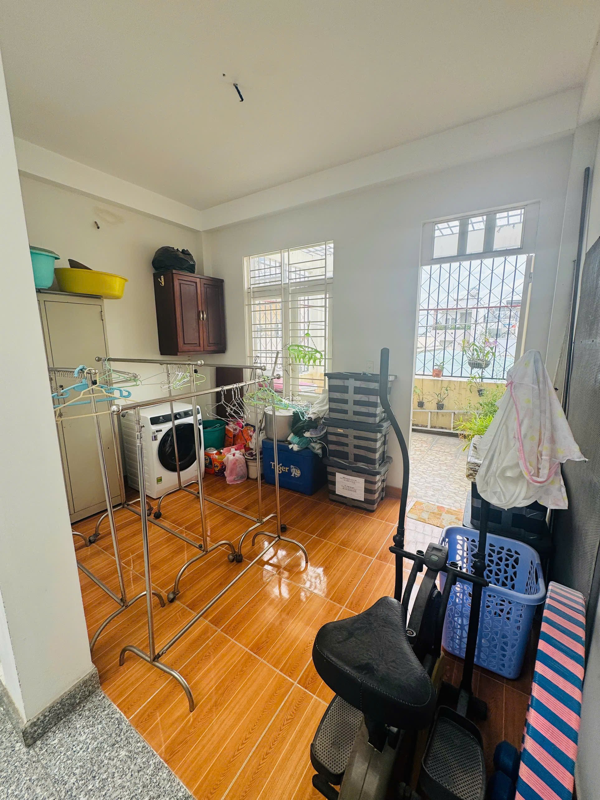 MT đường Lê Lâm, 80m2, 4 tầng, 4PN, khu VIP bàn cờ, chỉ 11.9 tỷ, ở ngay đẳng cấp