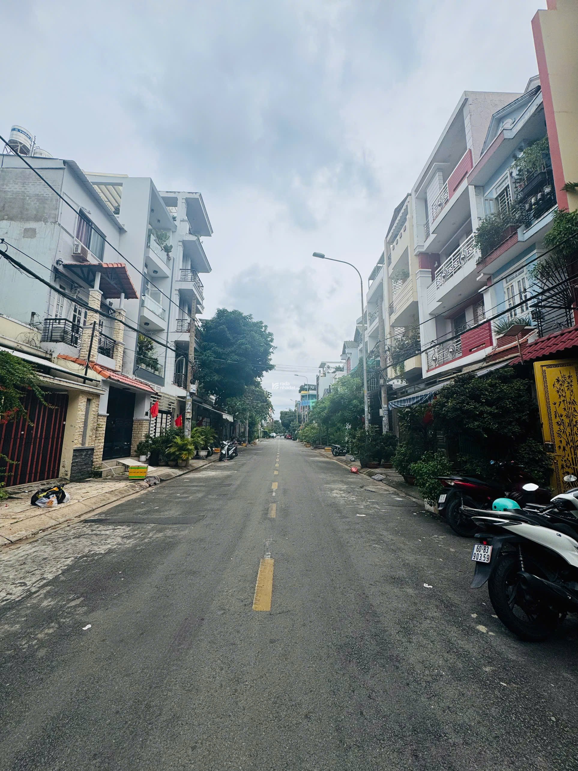 MT đường Lê Lâm, 80m2, 4 tầng, 4PN, khu VIP bàn cờ, chỉ 11.9 tỷ, ở ngay đẳng cấp