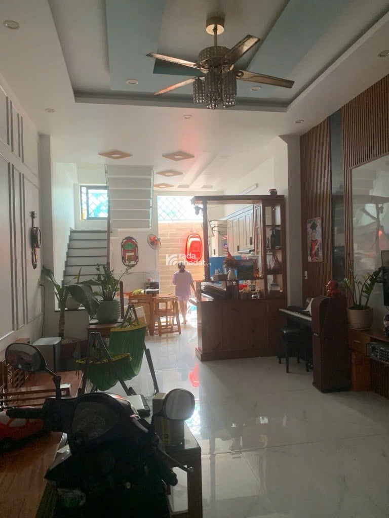 NHÀ MỚI 1 TRỆT 2 LẦU GẦN THE GLOBAL CITY