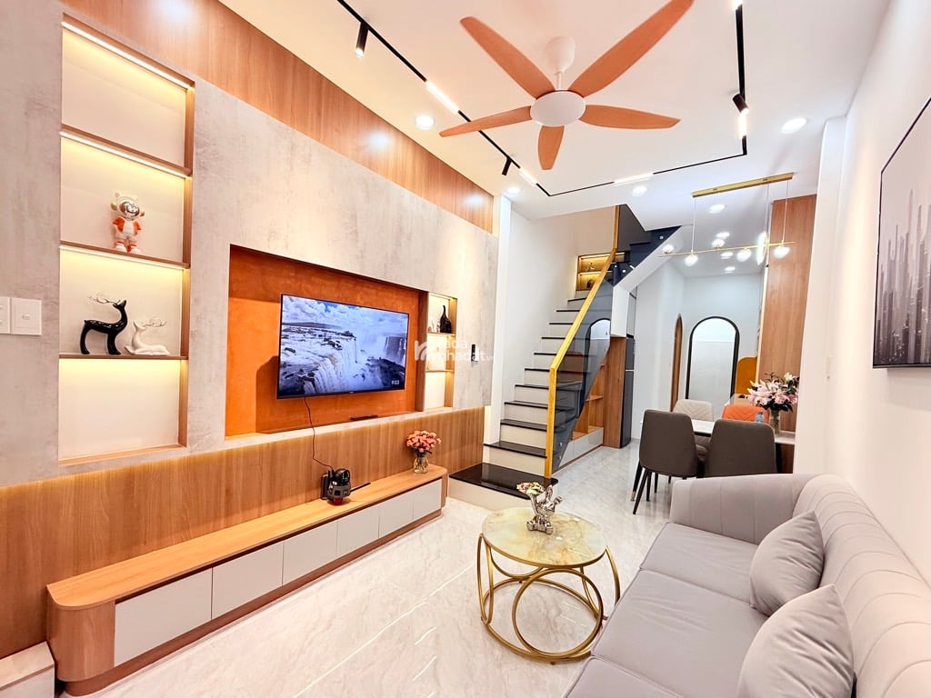 HẺM XE HƠI TRẦN KHẮC CHÂN, PHÚ NHUẬN, 30M2 CÓ KC Ở NGAY. GIẢM 350TR CHỈ CÒN 4.65T TL 