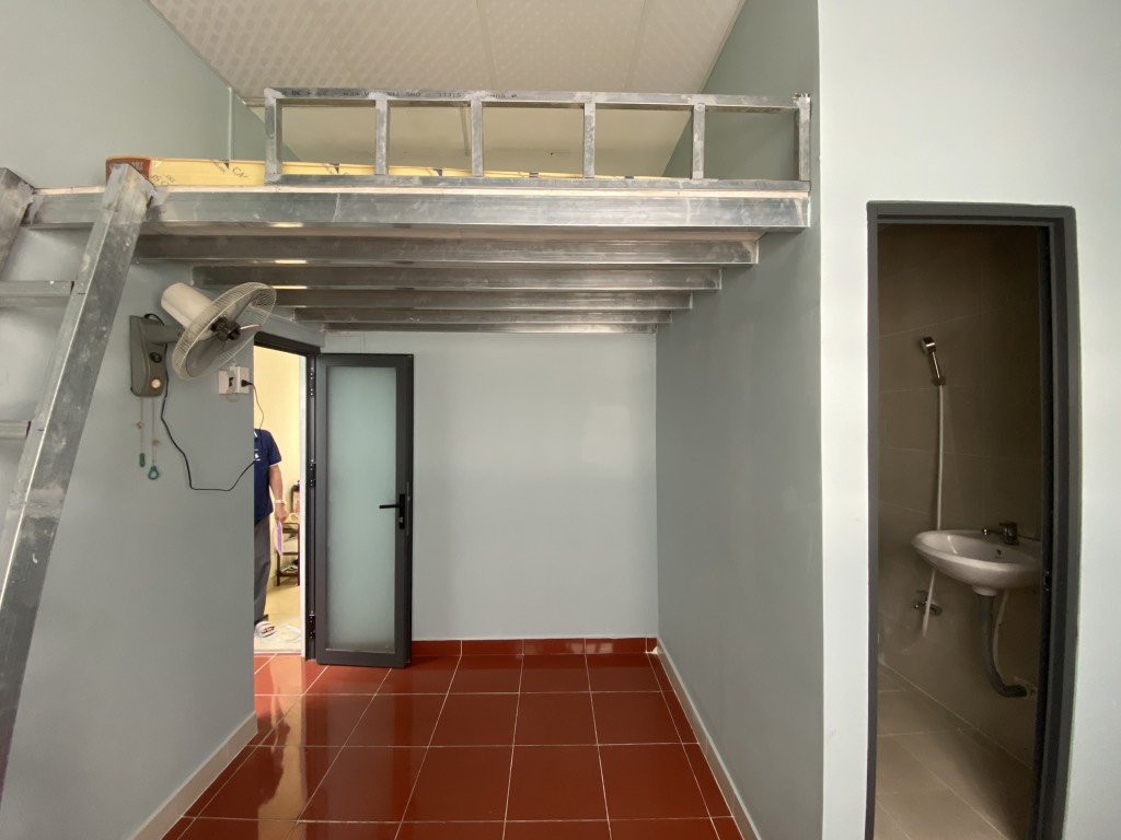 CHDV Hẻm 5m Phú Thọ Hòa, 86m2, ngang 4.5m, 3 tầng, 8 phòng, DT 40tr/tháng, 9.5 tỷ TL