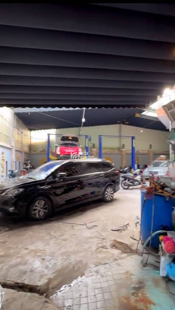 BIỆT THỰ -RẠCH BÀ LỚN- BÌNH HƯNG- BÌNH CHÁNH- GIÁP BẾN XE QUẬN 8 -DT: 331M2- 33 TỶ