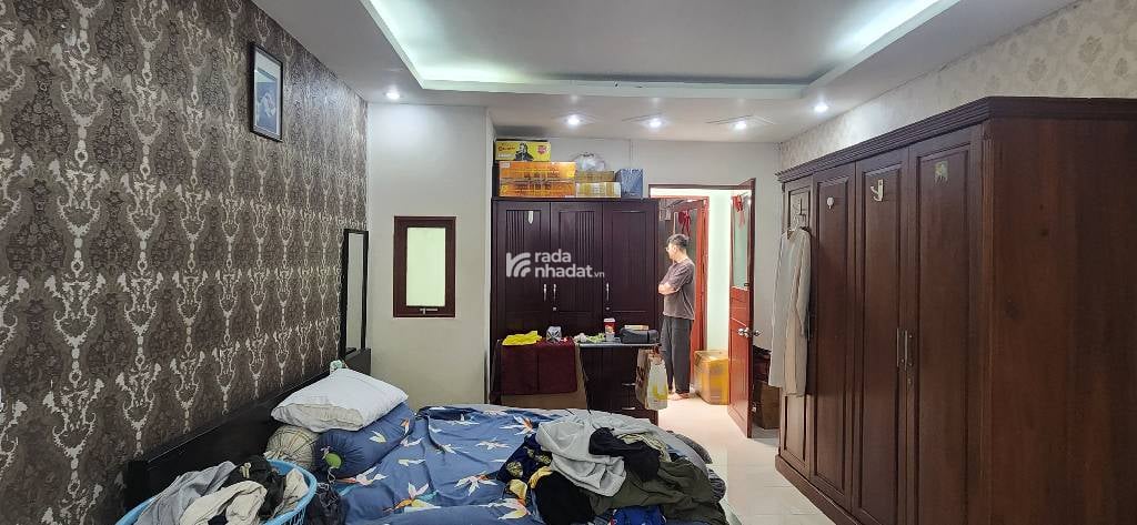 NHÀ VIP NGAY CHỢ PHẠM VĂN HAI, TÂN BÌNH, 54M2 CÓ KC TIỆN CẢI TẠO MỚI. GIẢM 750TR CHỈ 11.2T TL 