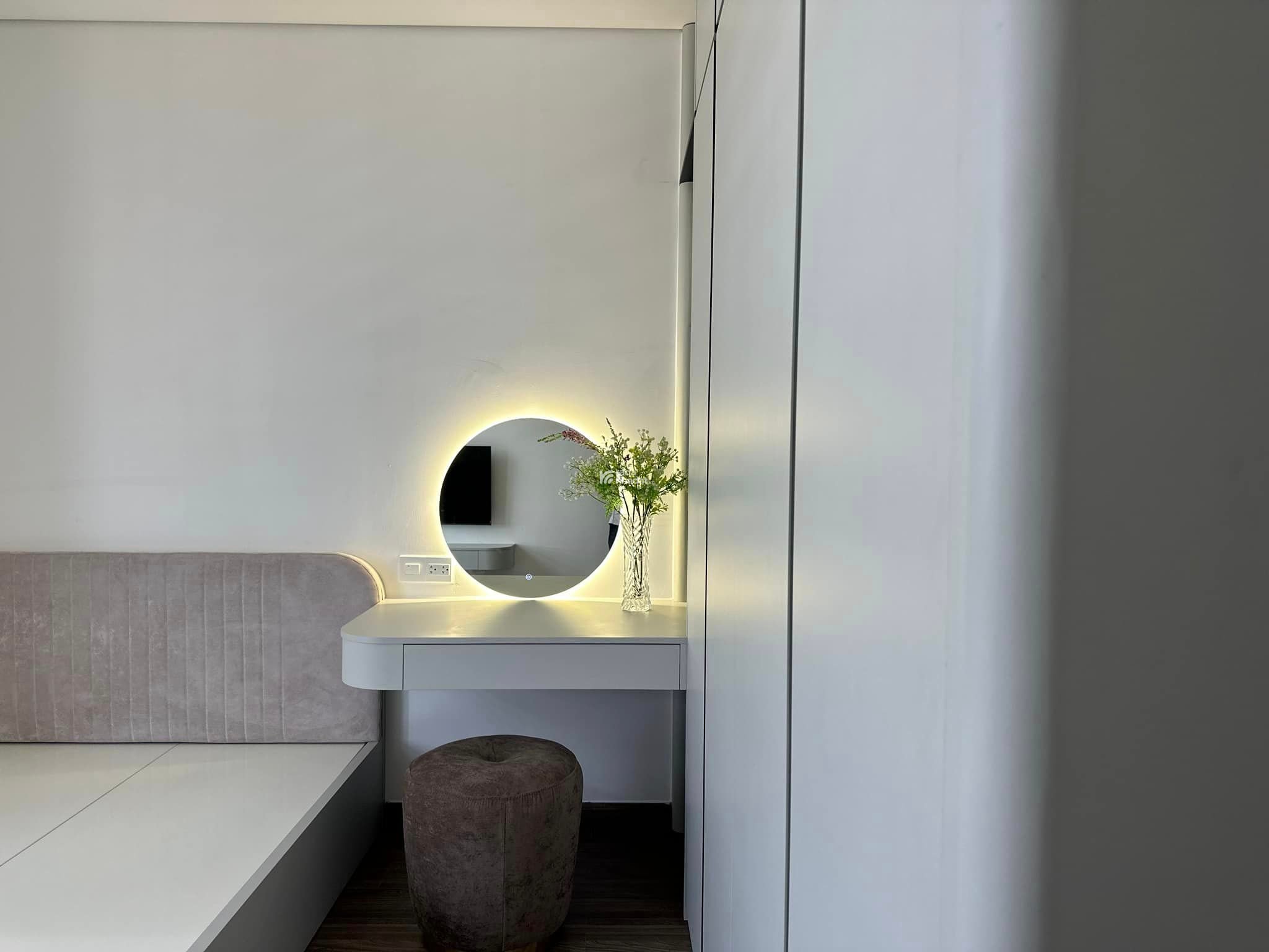Cần bán nhanh căn hộ Mường Thanh 04 ngay cầu Trần Phú view sông & biển