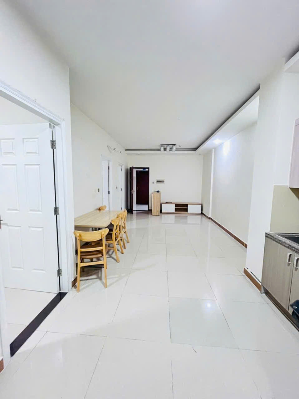 Căn hộ 2 phòng ngủ chỉ 3.7 tỷ, cách Phú Mỹ Hưng khoảng 5 phút