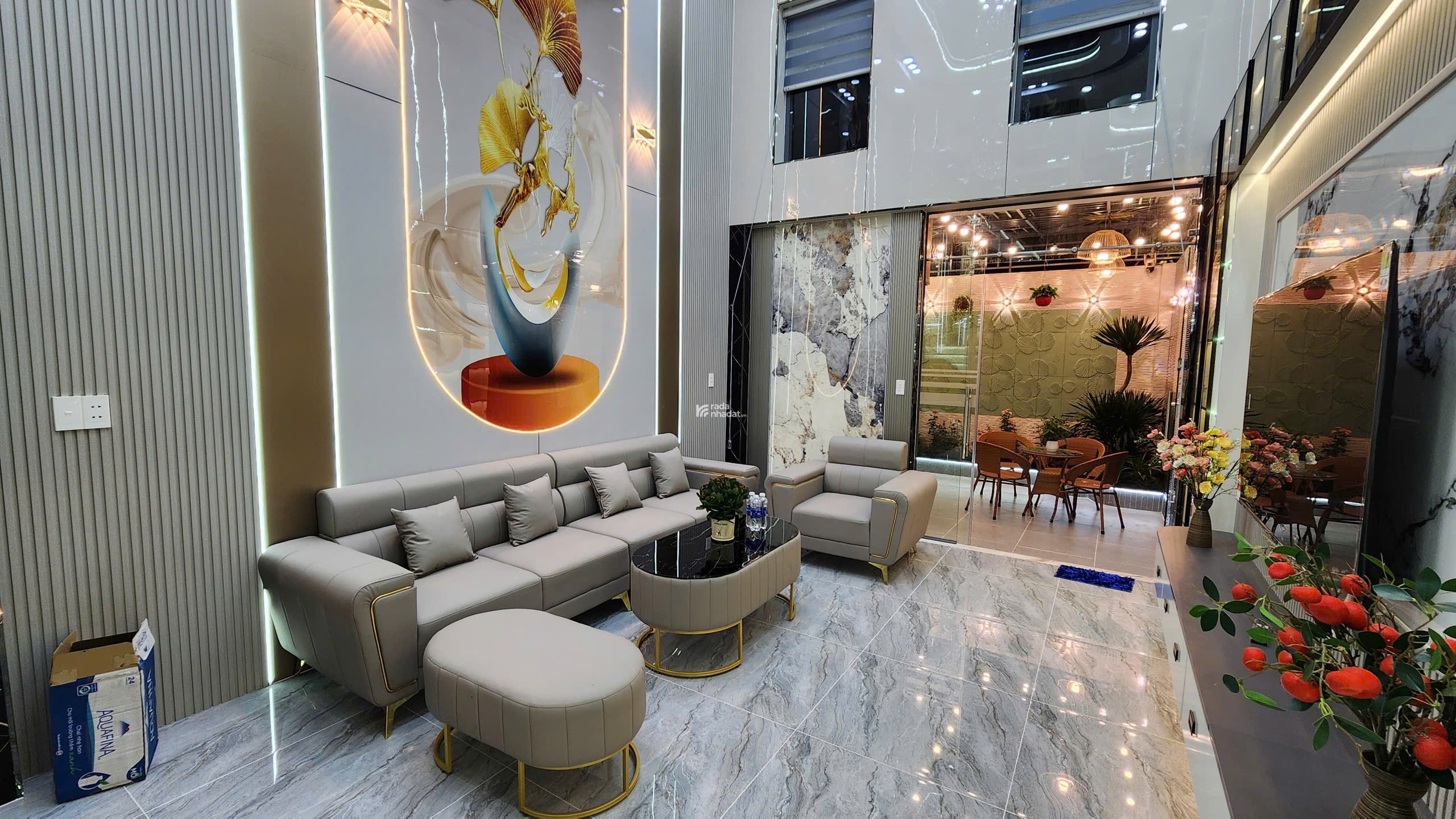 SIÊU PHẨM NHÀ ĐẸP TX21, Q12 - FULL NỘI THẤT - CÓ THANG MÁY KÍNH  SÂN VƯỜN