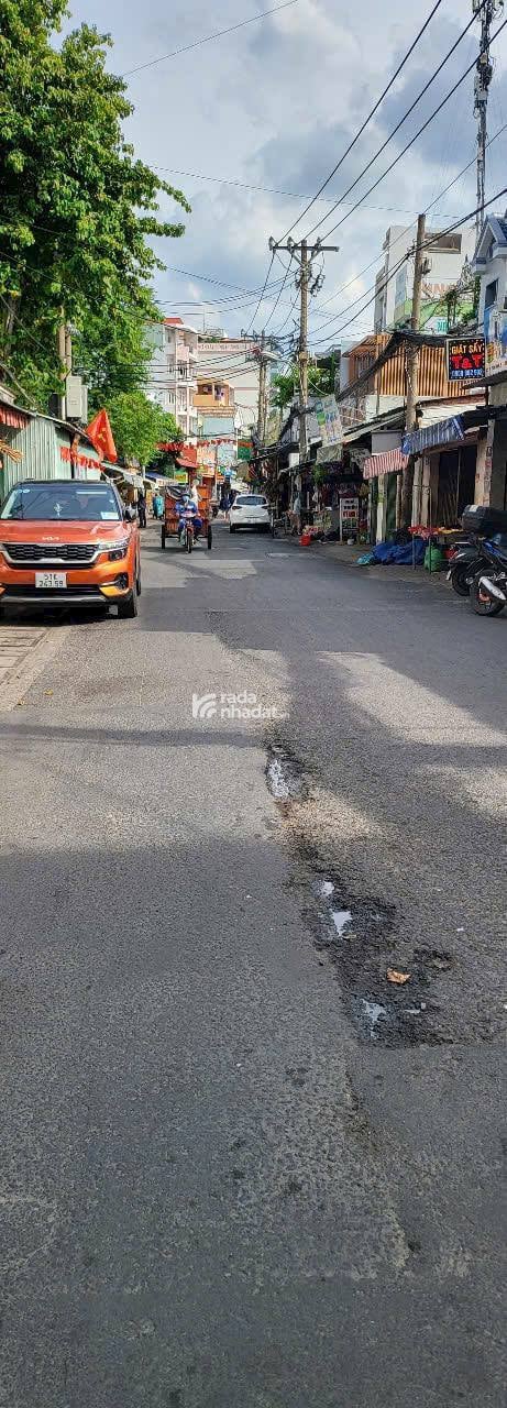 CHDV 13PN DÒNG TIỀN 35TR/Thág Ngang (5Mx28M2) KHỦNG 135M2 - 4 Tầng ( Có Thể Lên Tầng)