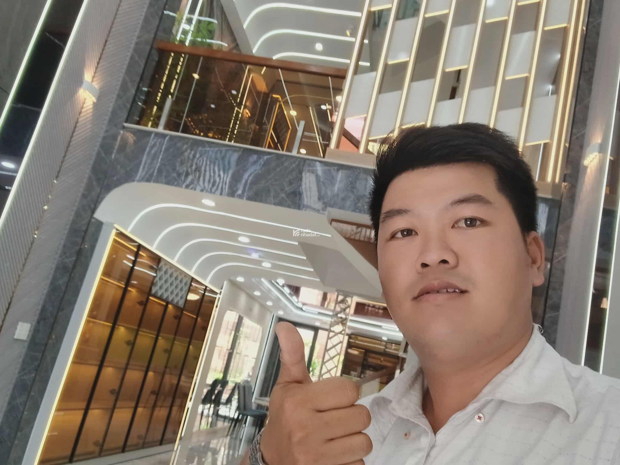 SIÊU PHẨM  NHÀ MỚI ĐẸP 5 TẦNG FULL NỘI THẤT - GẦN 100M2