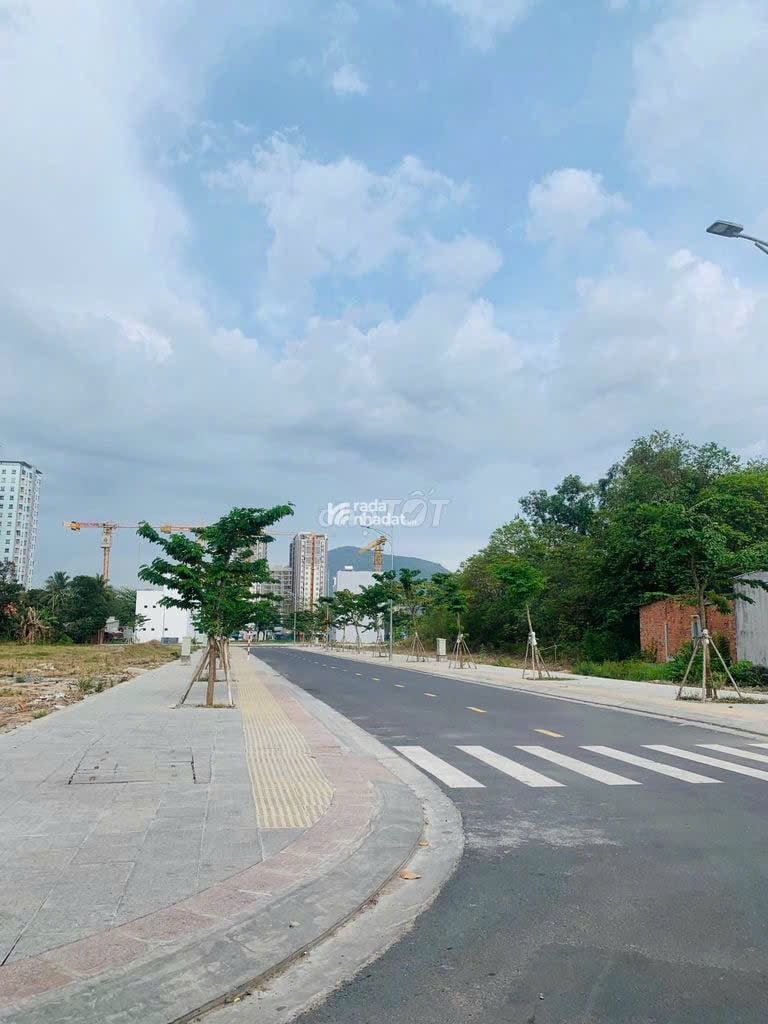 Khai trương mở bán DA đất nền đường Nguyễn Lương Bằng, Phú Mỹ, Q7. Gía chỉ 2tỷ550/ 80m2, sổ riêng 