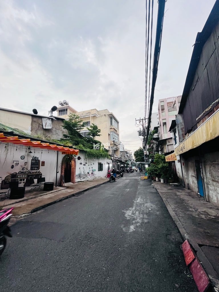 CHDV mini 6 tầng , Lô góc Hẻm xe hơi thông tứ tung ,