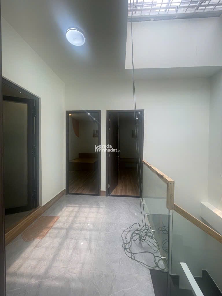 Nhà Mới Hẻm Xe Tải Lý Thánh Tông, 80m2, Ngang 5.2m, Chỉ 7.65 Tỷ TL, Về Là Ở Ngay