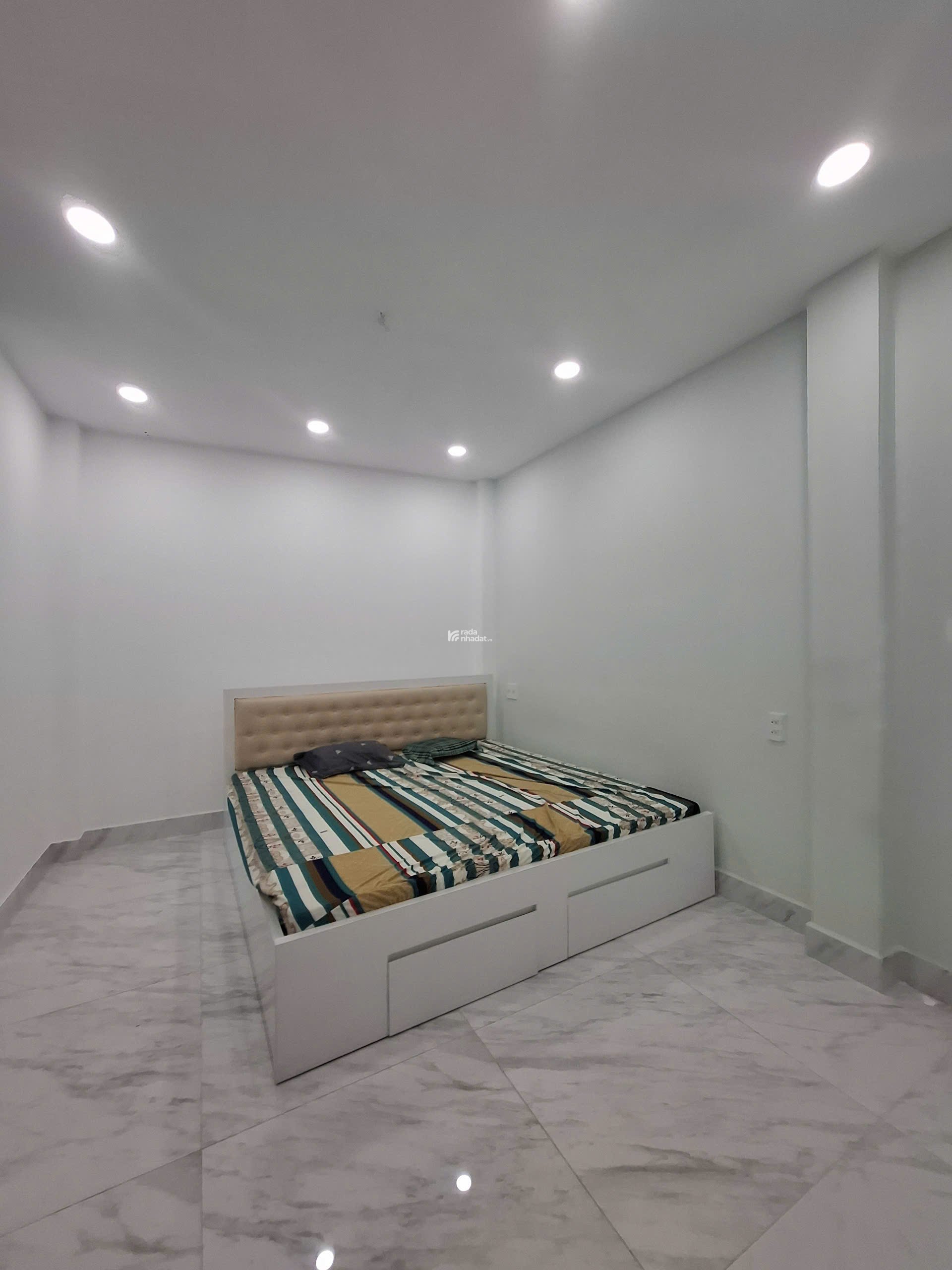 BÁN NHÀ HXH CMT8 QUẬN 3 - 7 phòng CHDV - 84.3m2 - 14 TỶ 