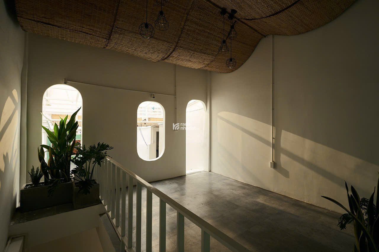 Bán nhà hẻm ô tô Thành Thái p14 q10 - 4x20- giá 15.8 tỷ