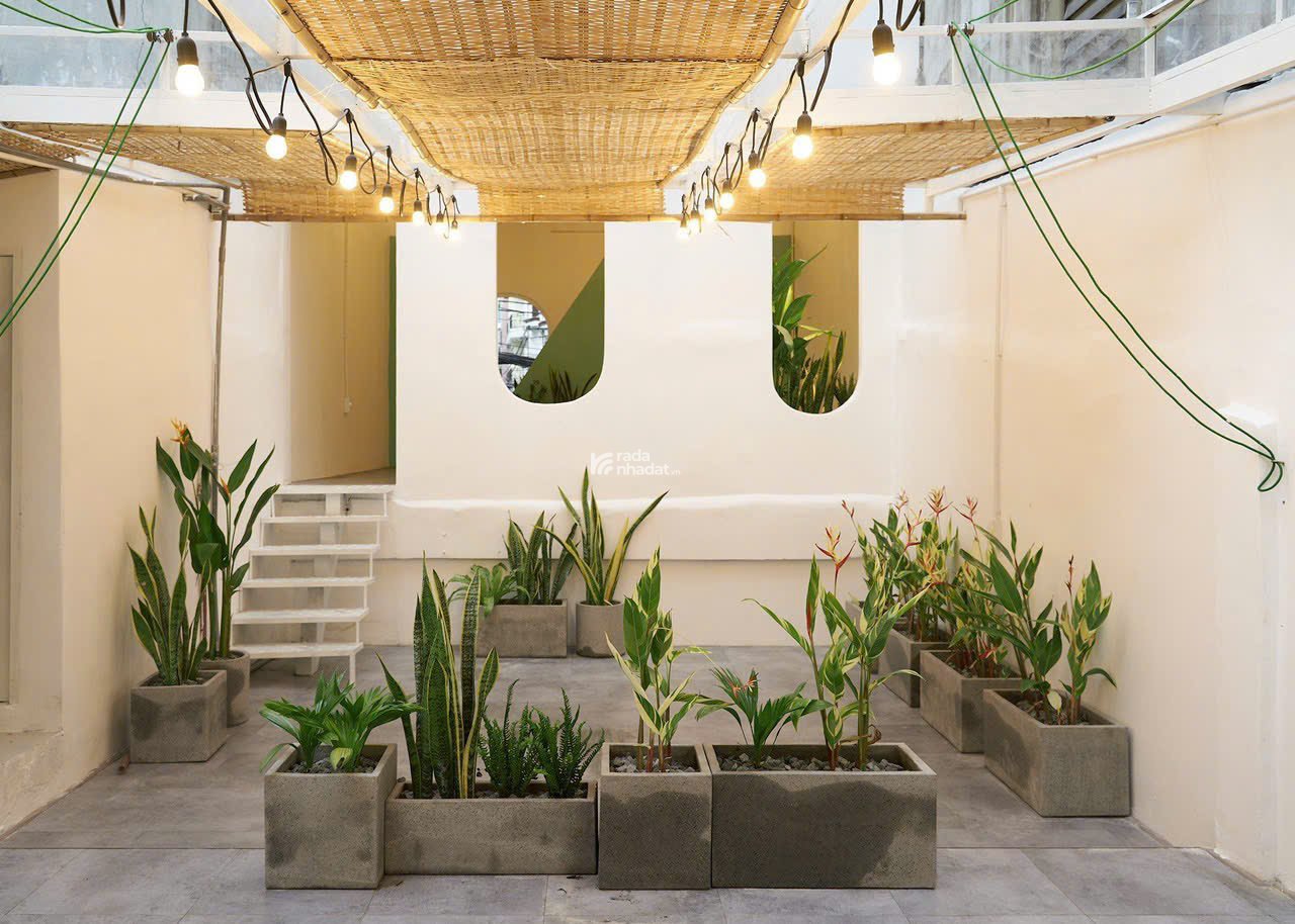 Bán nhà hẻm ô tô Thành Thái p14 q10 - 4x20- giá 15.8 tỷ