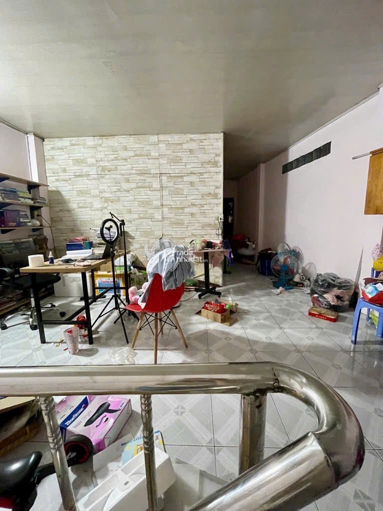 NHÀ ĐƯỜNG TRUNG MỸ TÂY 13, HẺM XE HƠI THÔNG, SHR, GẦN CHỢ CHÓ