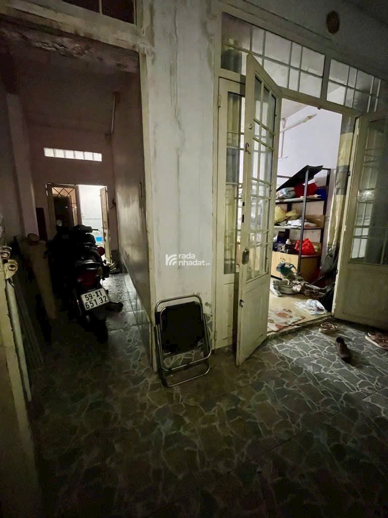 NHÀ ĐƯỜNG TRUNG MỸ TÂY 13, HẺM XE HƠI THÔNG, SHR, GẦN CHỢ CHÓ