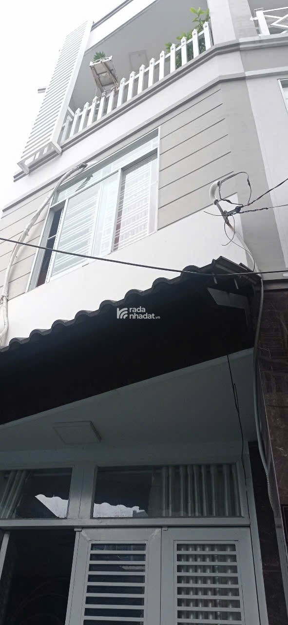 NHÀ 3 TẦNG, GẦN 50M2 , 4PN ,NGAY CẦU NHỊ THIÊN ĐƯỜNG ,PHẠM THẾ HIỂN Q8,   CHỈ 5 TỶ. 