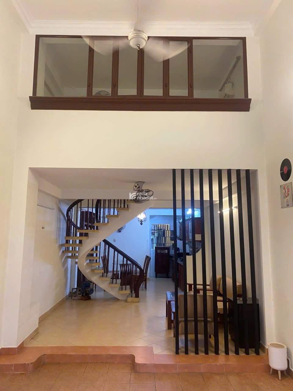 BÁN NHÀ 1 / HẺM XE TẢI 453 LÊ VĂN SỸ - 13 TỶ 