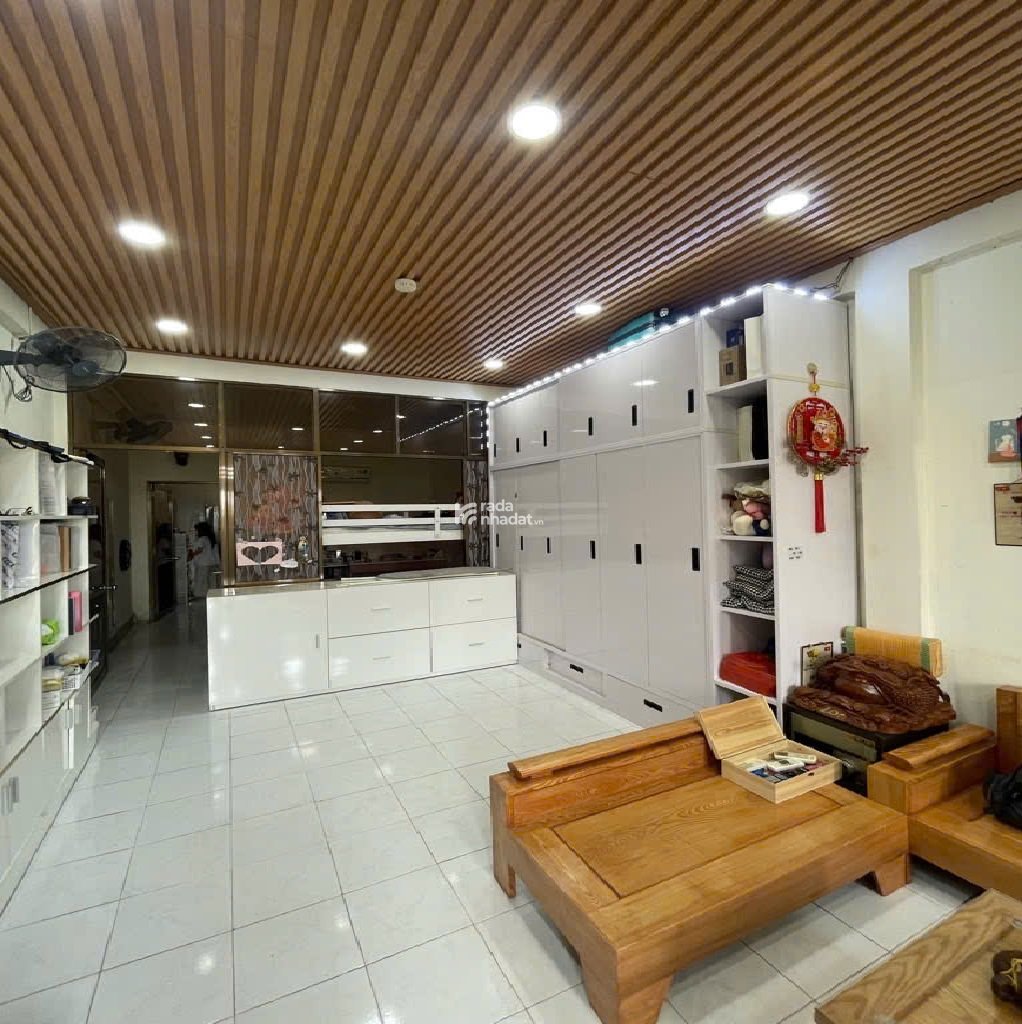 Chung cư Cách Mạng Tháng Tám, QUẬN 10, Sổ vuông 43.5 m2, 2.34 tỷ