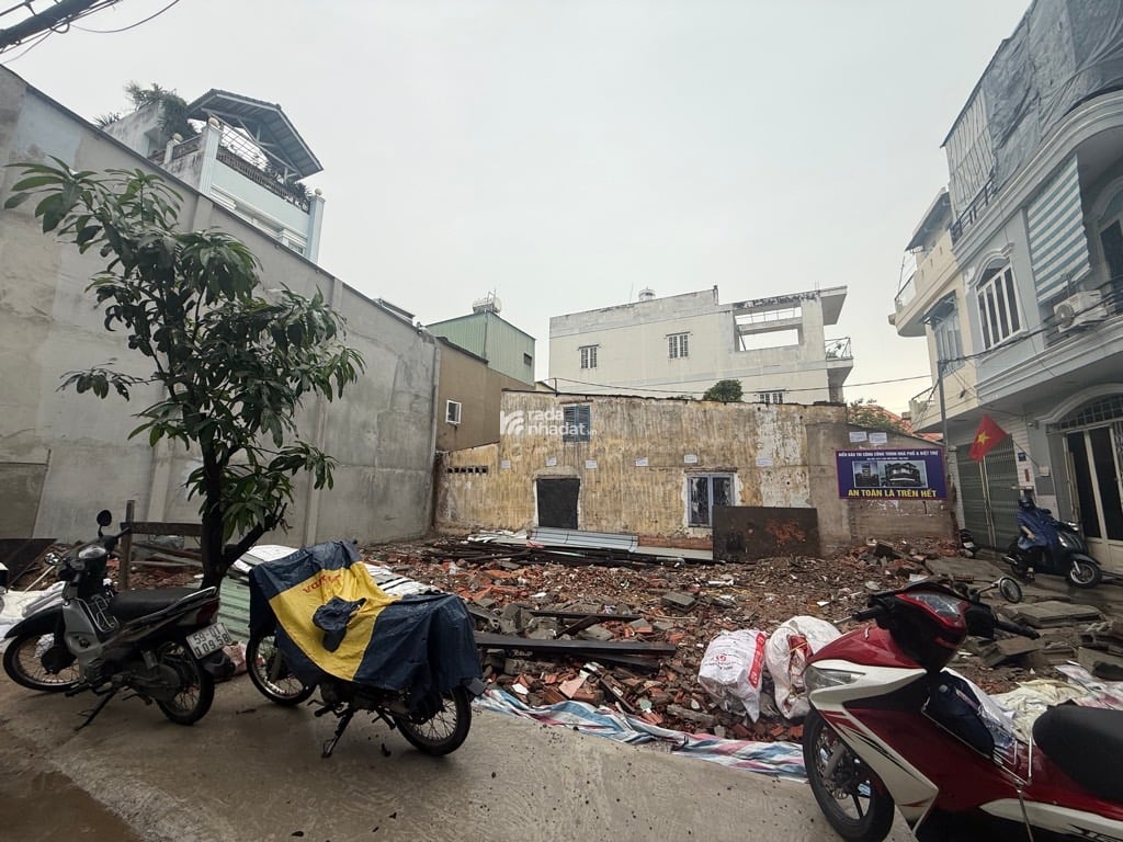 LÔ GÓC XÂY CHDV CỰC ĐỈNH KAO - ĐÃ TÁCH 2 THỬA SẴN - PHÙ HỢP ĐẦU TƯ GIỮ TIỀN 