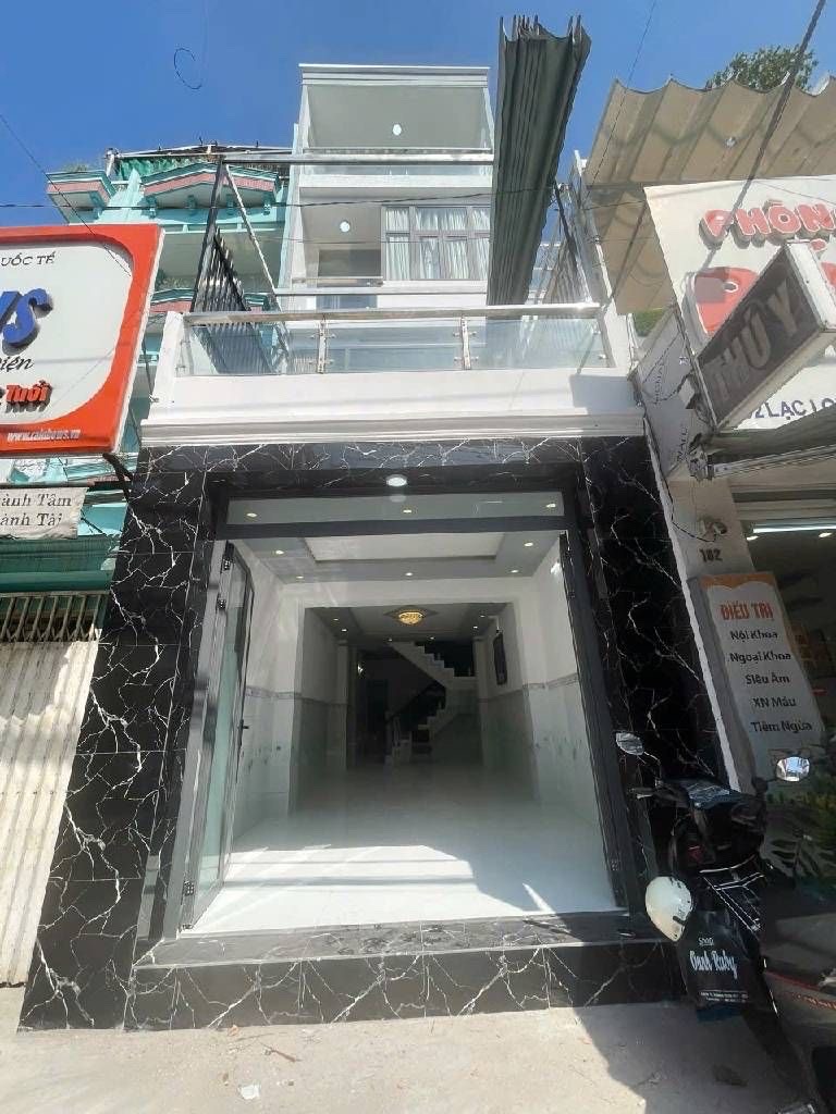 KHU VIP Q11 - 4 TẦNG - MẶT TIỀN KINH DOANH ĐỈNH - XE HƠI NGỦ TRONG NHÀ