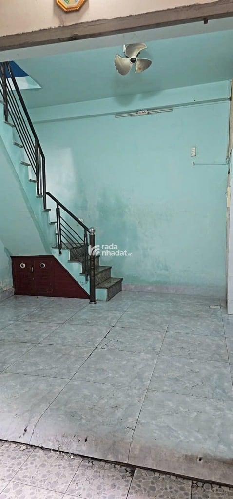 HẺM XE HƠI SÁT NHÀ, LẠC LONG QUÂN, TÂN BÌNH, 20M2 Ở NGAY. GIẢM 350TR CHỈ CÒN 3.39T TL 