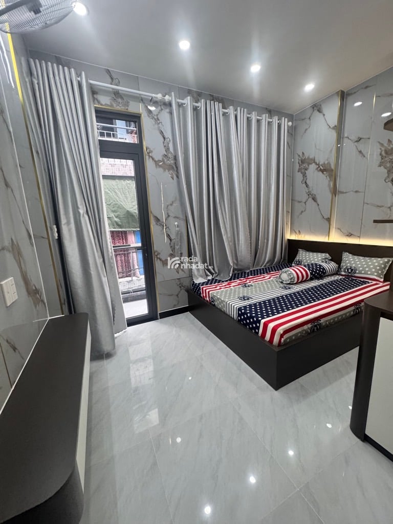 BÁN NHÀ 2 TẦNG 2PN, SÁT VÁCH CHỢ HẠNH THÔNG TÂY, QUANG TRUNG P11 GV, NHỈNH 4 TỶ