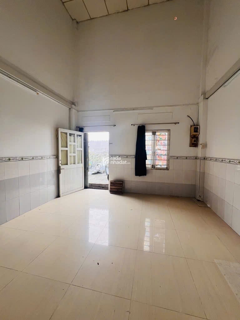 Nhà 2 lầu - Trần Xuân Soạn ngay dự án cầu Nguyễn Khoái - shr - hẻm ba gác - nhỉnh 2T TL