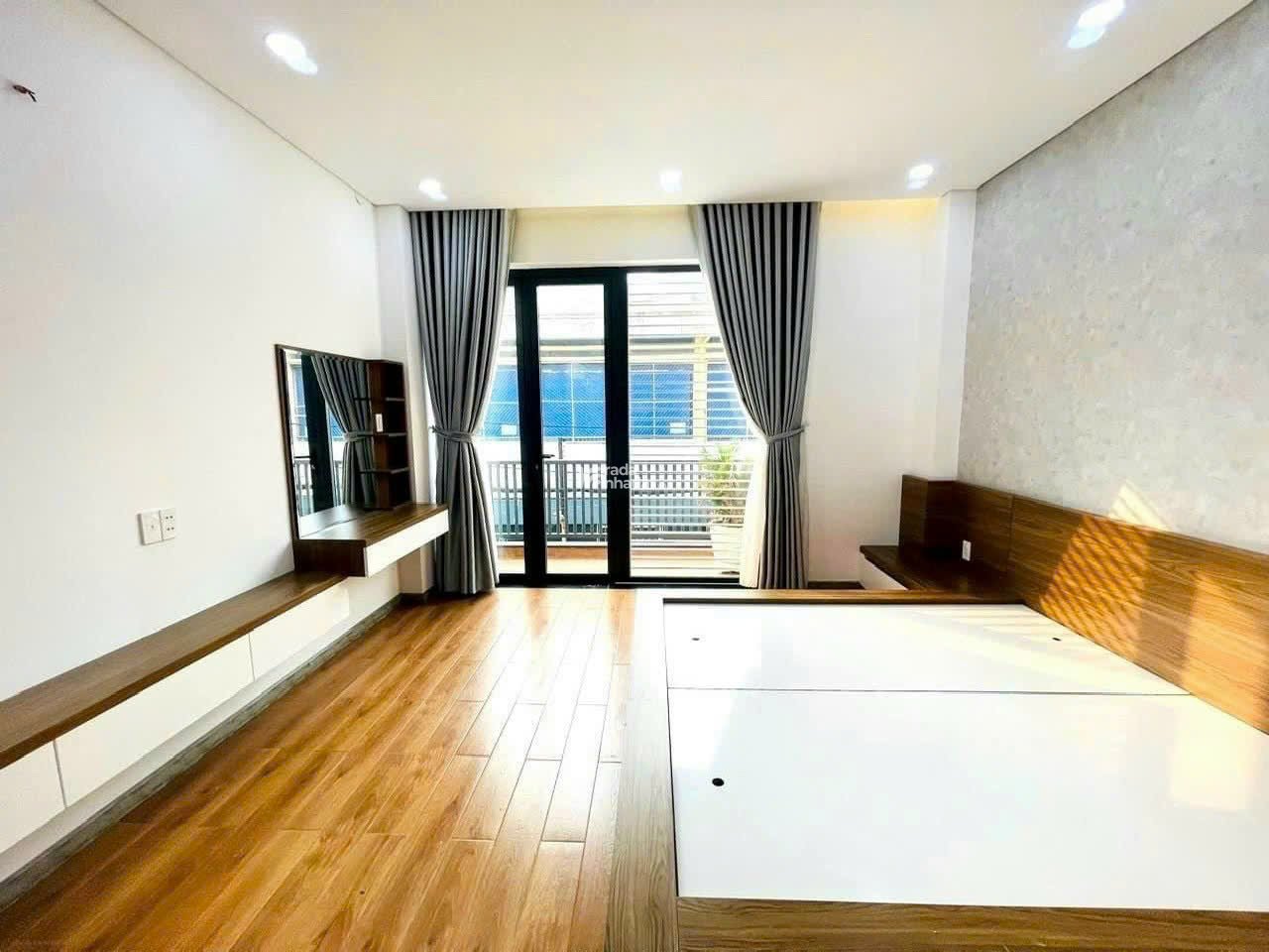 Bán nhà 2MT hẻm đường Thống Nhất P16 -(4mx15m) - 4 Lầu - Giá 8tỷ2 TL.