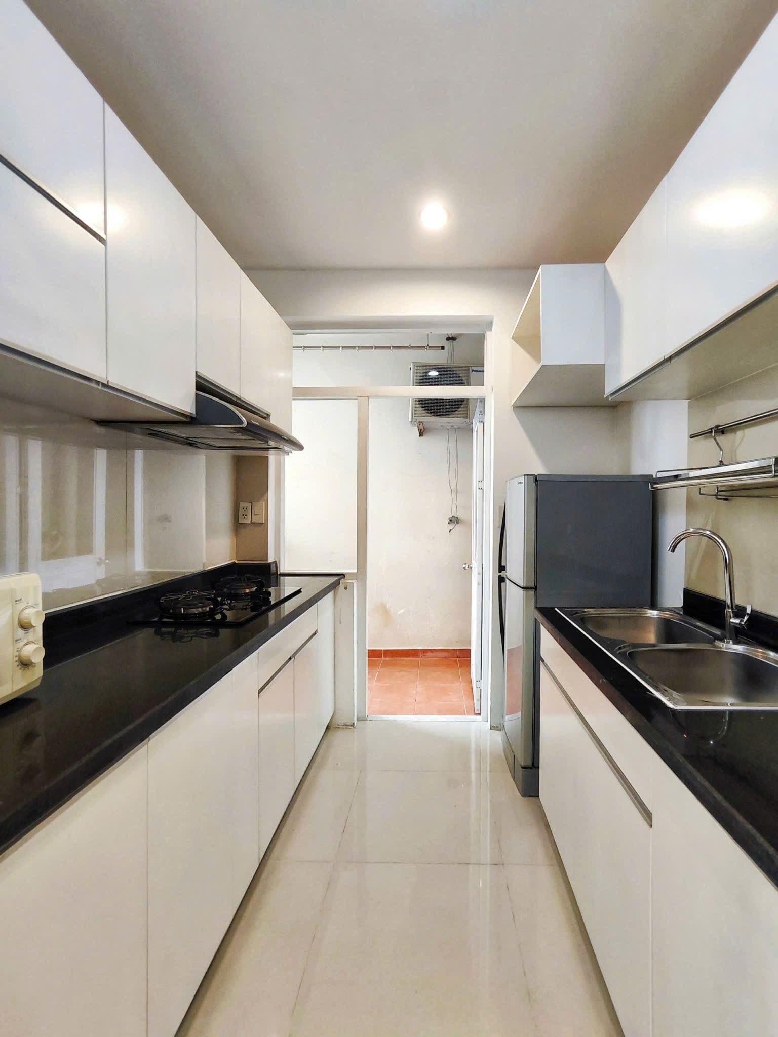 Cho thuê căn hộ Sky garden 3, PMH, Q7, Dt 68m2, TK 2PN full nội thất mới đẹp, giá chỉ 15 triệu 