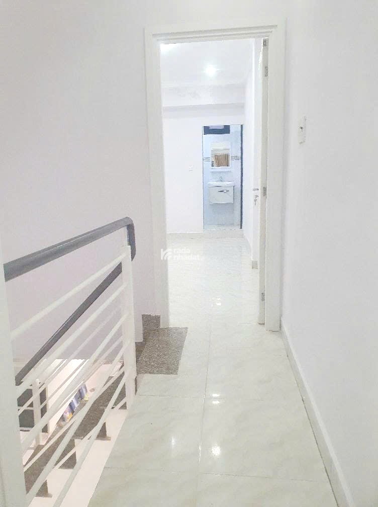 Bán nhà mới 1 lầu gần hẻm xe hơi đường Âu Dương Lân P.2 Quận 8