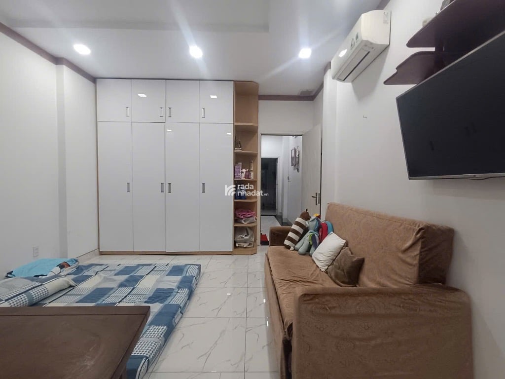 Nhà Đẹp 3 Tầng, Mặt Tiền 20m đường số Phạm Thế Hiển P7 Q8, SHR,  7.5 Tỷ (TL)