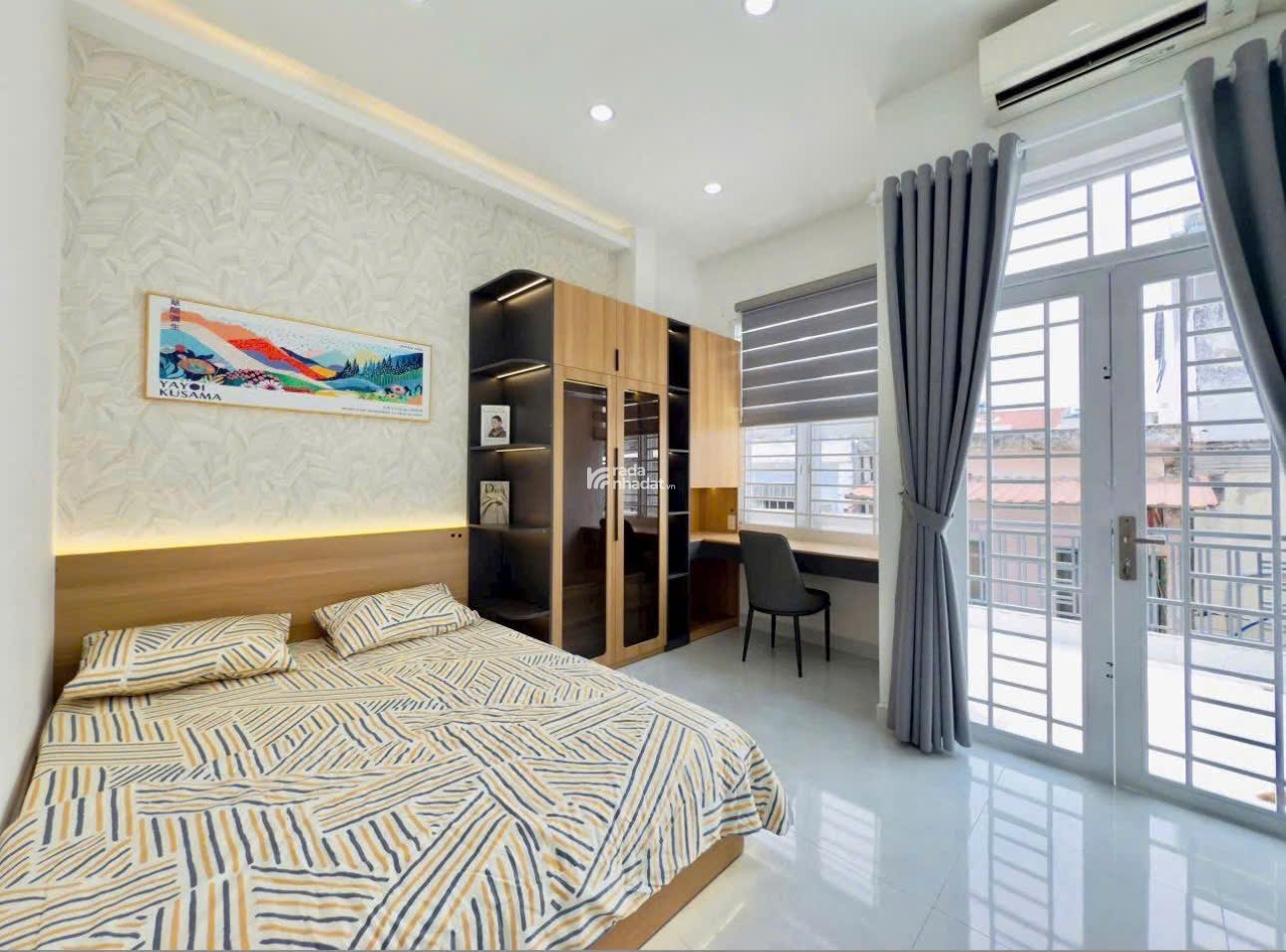 Bán nhà đẹp Huỳnh Văn Bánh, Phú Nhuận / 60m2 / 2 tỷ 590 triệu / sổ riêng sang tên công chứng ngay