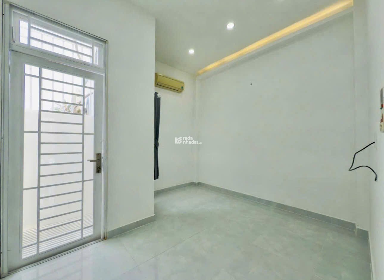 Bán nhà đẹp Huỳnh Văn Bánh, Phú Nhuận / 60m2 / 2 tỷ 590 triệu / sổ riêng sang tên công chứng ngay