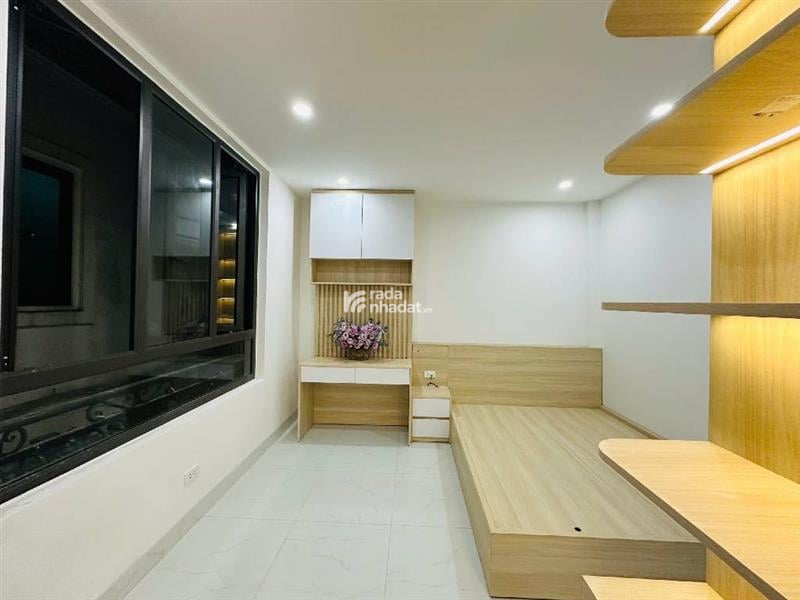 HOT HOT  Căn #Cầu_Giấy mới kính kong mà chỉ quanh 7 tỷ, 35m2 5 tầng