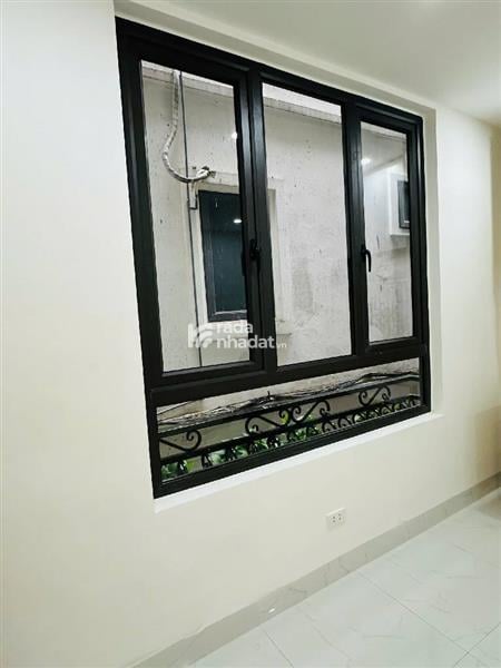HOT HOT  Căn #Cầu_Giấy mới kính kong mà chỉ quanh 7 tỷ, 35m2 5 tầng