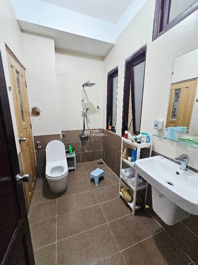 NHÀ 4 TẦNG - 70M2 (4*18) - HẺM XE HƠI 6M - PHỔ QUANG - PHƯỜNG TÂN SƠN HÒA - QUẬN TÂN BÌNH