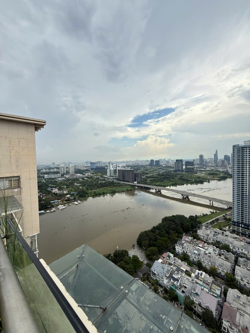 Bán căn hộ chung cư Saigon Pearl, 85 tỷ, 600m2, 3PN, 6WC, nội thất đầy đủ
