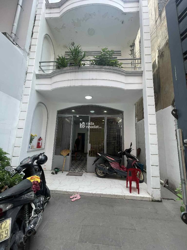 TÂN PHÚ - LŨY BÁN BÍCH - HẺM OTO ĐỖ CỬA - 82M2