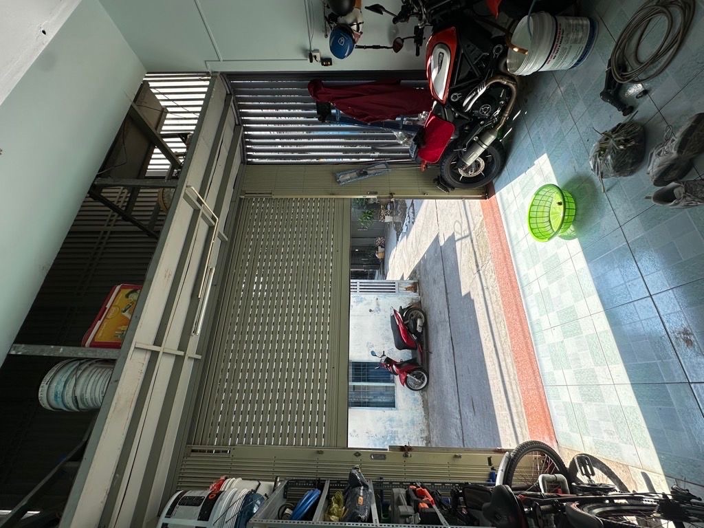 Trung tâm Tân Phú 63M2 thương lượngnhà 3 tầng - đường rộng 6m thôngđầu tư, làm vp