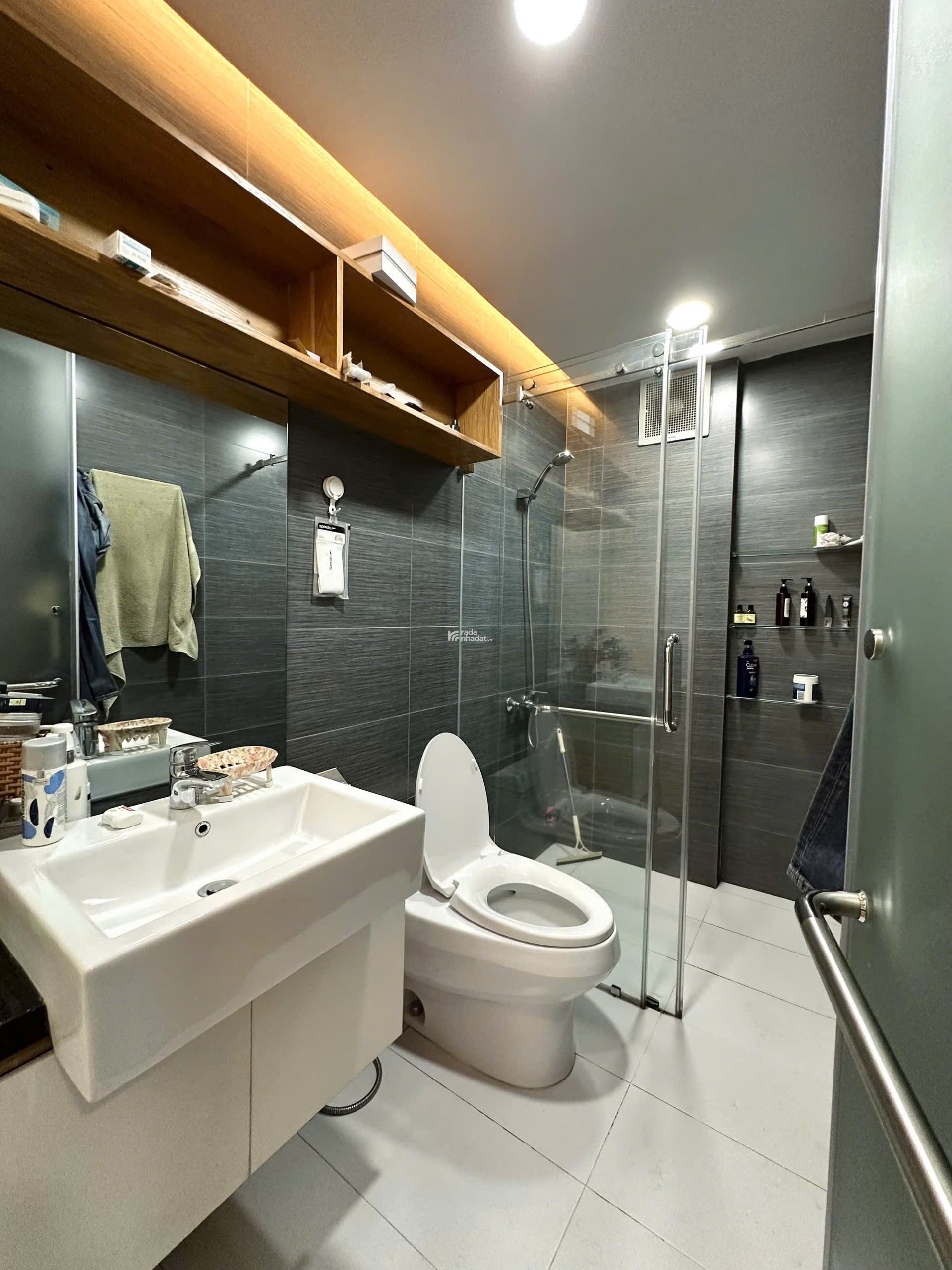 Bán nhà tại đường Hai Bà Trưng Quận 1 với diện tích 68m2 giá chỉ 22 tỷ